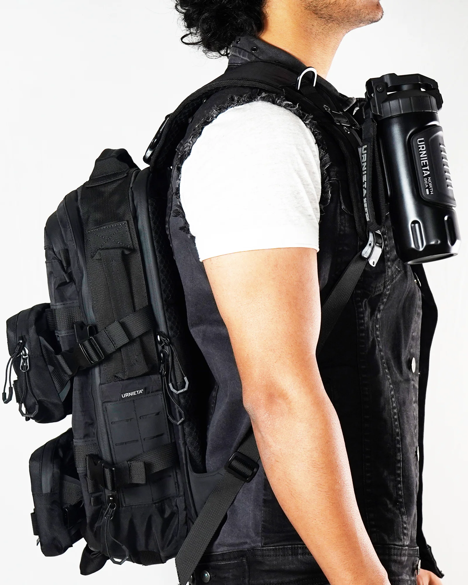 Sports Water Bottle 560 view 3